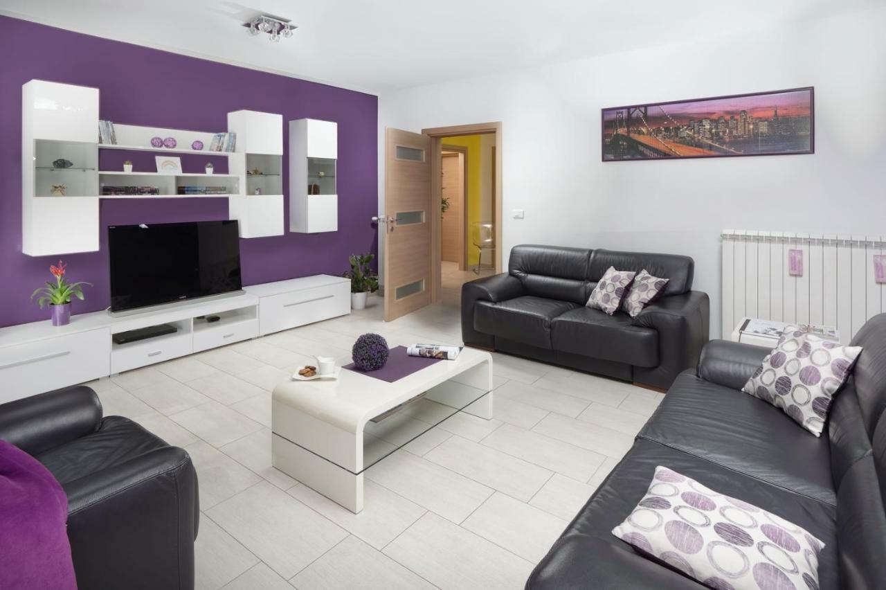 Rainbow Apartman Póla Kültér fotó